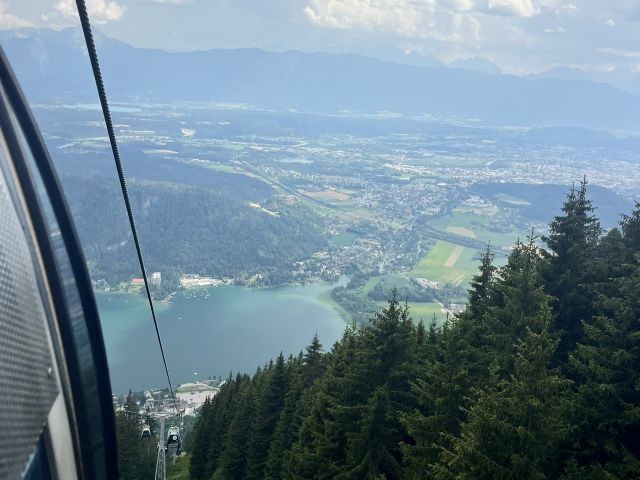 Ossiacher See van boven