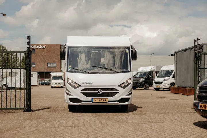 Camper monteur