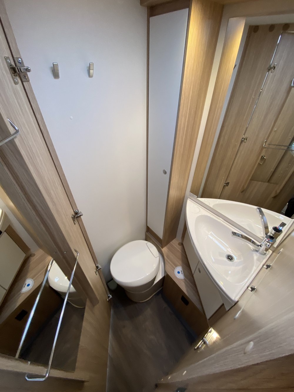 Sunlight T69LC toilet