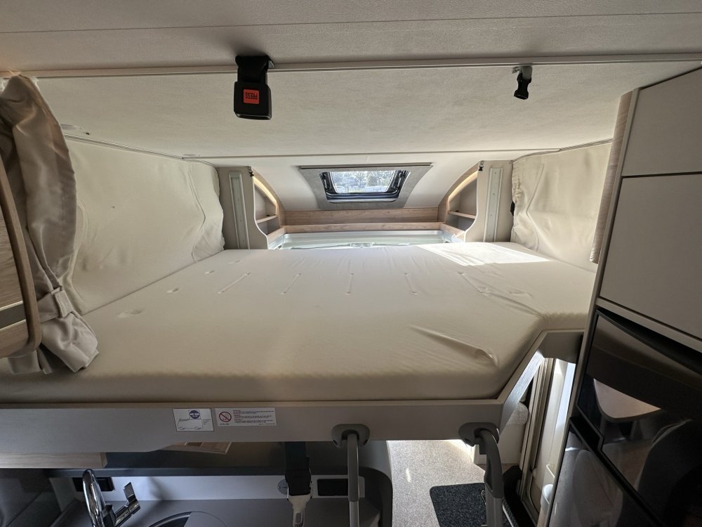 Dethleffs Pulse, hefbed