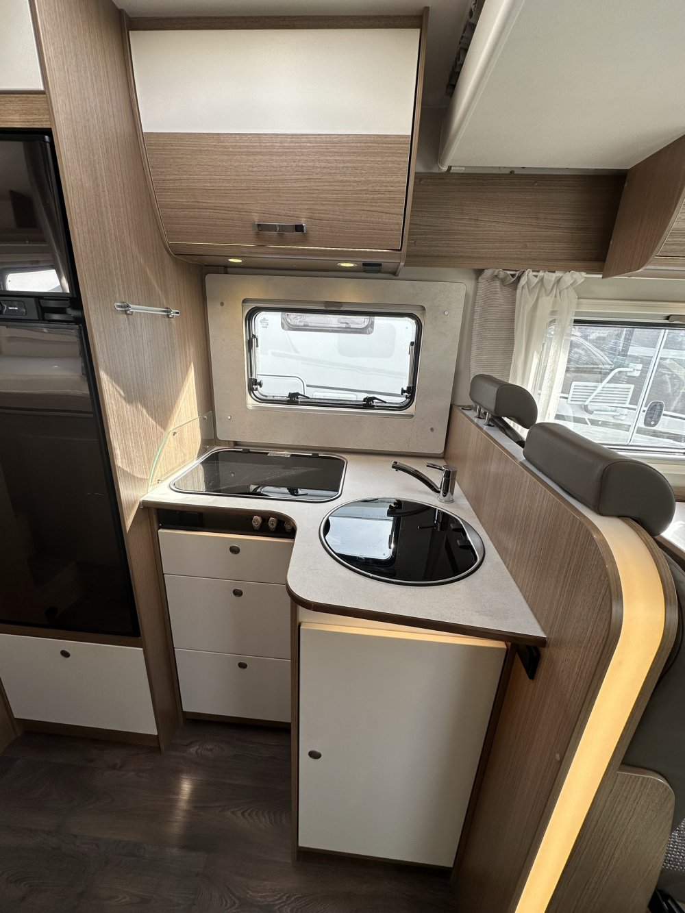 Carado T449, keuken