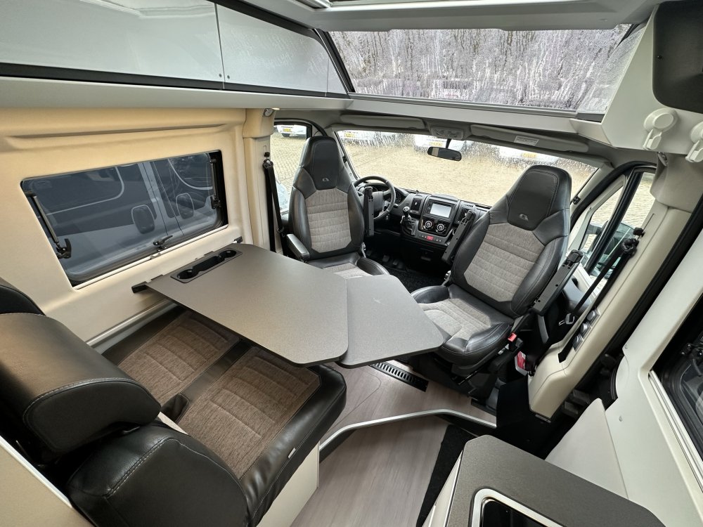 Adria Twin Supreme 640 zithoek