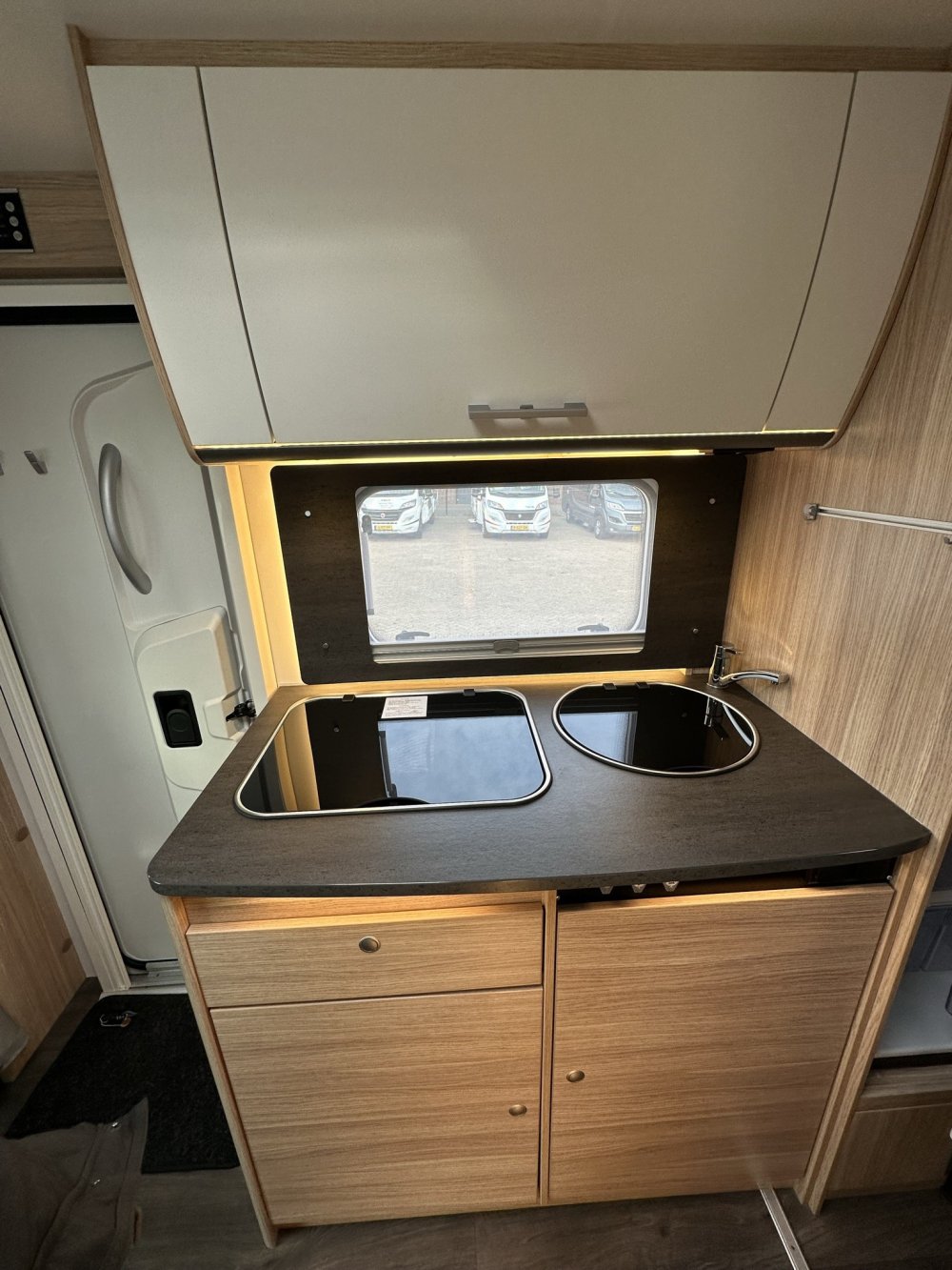 Sunlight T66, keuken