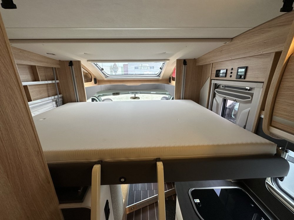 Knaus 60e Edition, hefbed