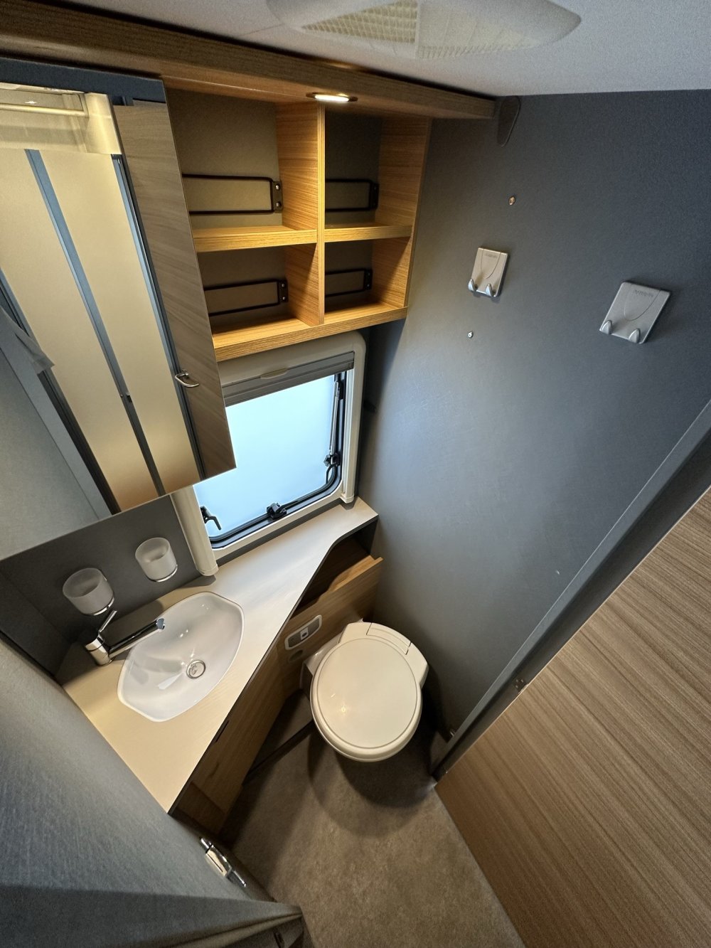 Dethleffs Just T7052, toilet