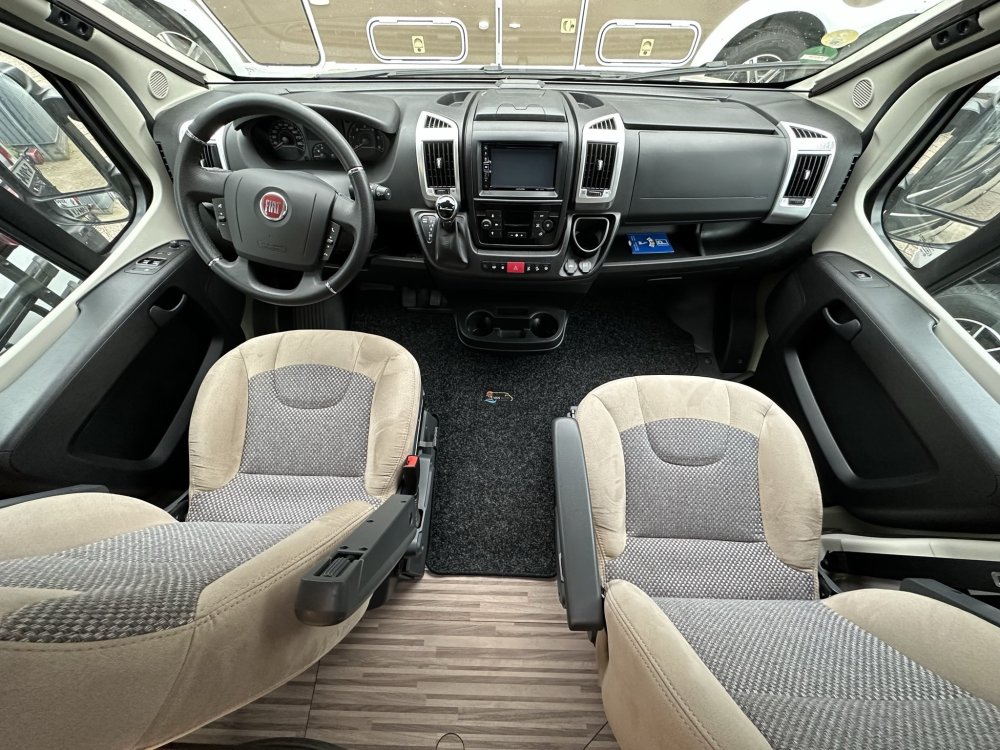 Malibu, buscamper, dashboard