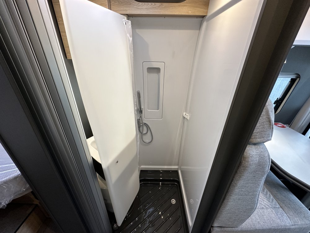 Dethleffs Advantage 640ES