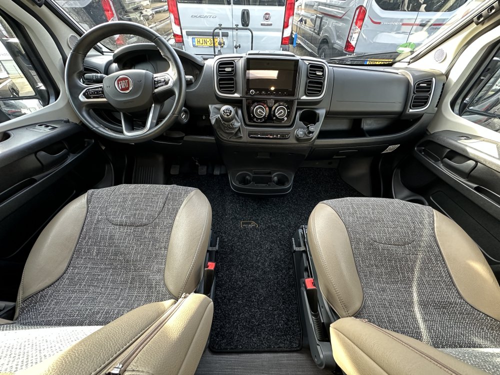 Dethleffs Advantage 640ES