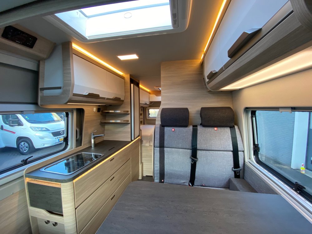 Knaus Boxstar street 600 doorgang