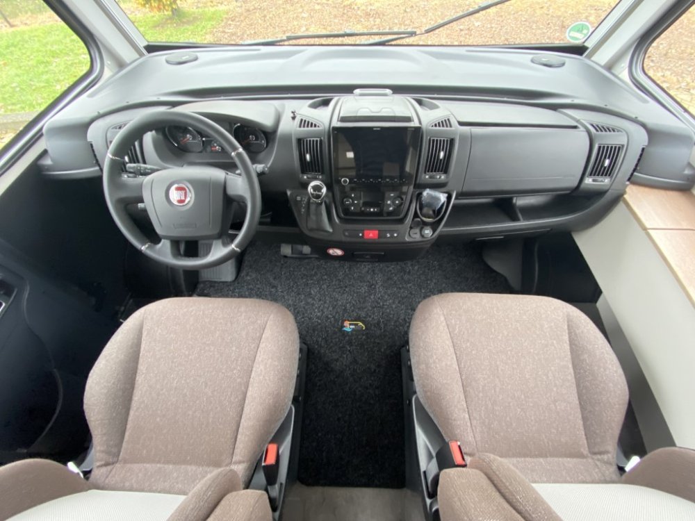 Dethleffs I7057 Dashboard