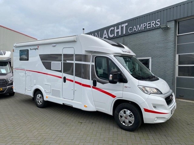 camper buiten