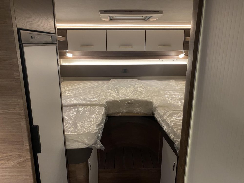 bed camper