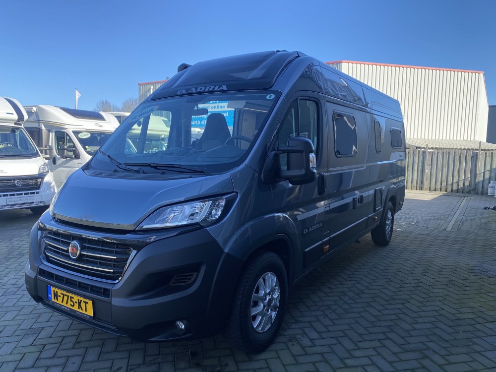 Adria Twin Supreme 640