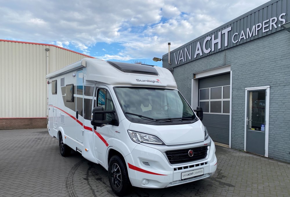 sunlight camper