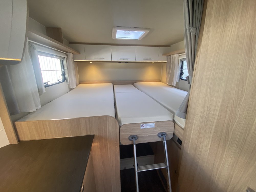 Sunlight T66 Adventure groot bed 