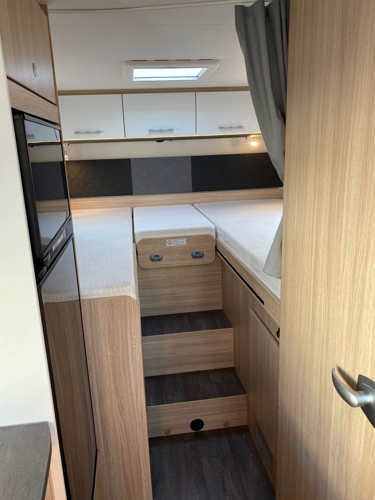 Sunlight T66 bed 