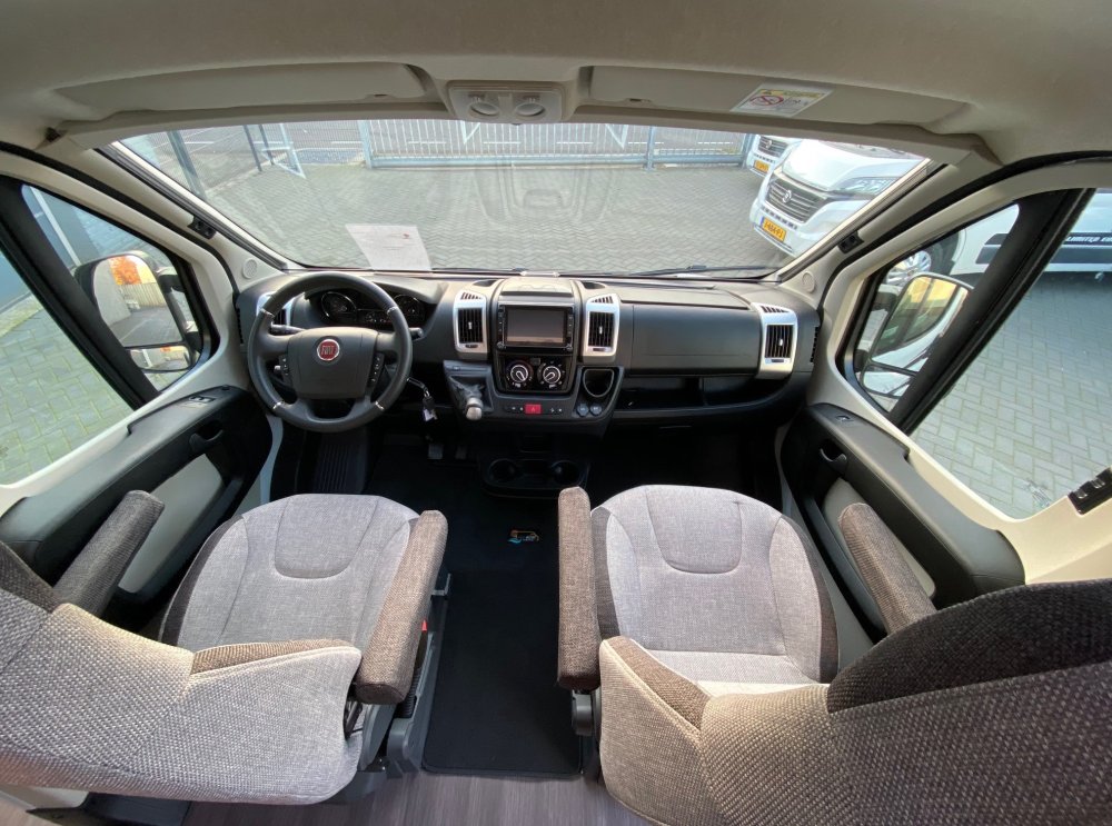 Camper dashboard Fiat Ducato 