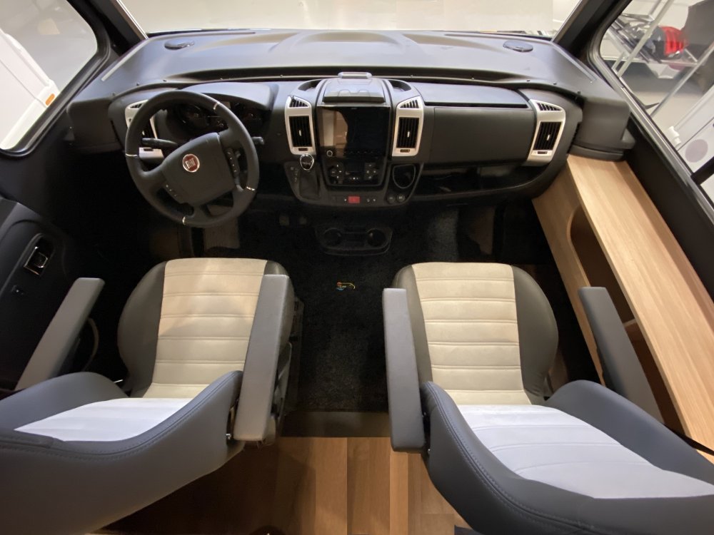 Sunlight I68 dashboard