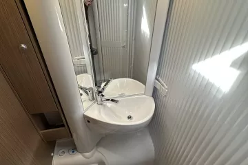 Carado T449, toilet