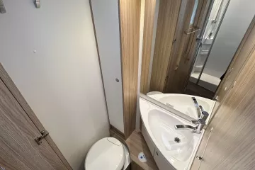 Sunlight I68, toilet