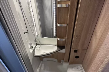 Knaus 60e Edition, toilet