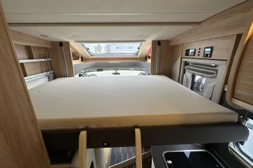 Knaus 60e Edition, hefbed