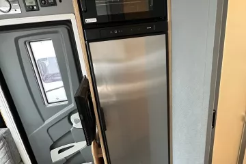 Dethleffs Just T7052, oven