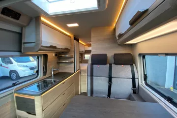 Knaus Boxstar street 600 doorgang