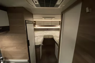 Knaus Van Ti bed 