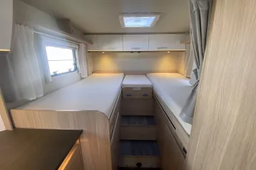 Sunlight V66 bed