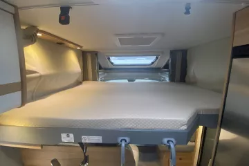 Dethleffs Just hefbed 