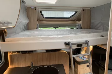 Sunlight T67S hefbed