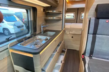 Camper met inventaris