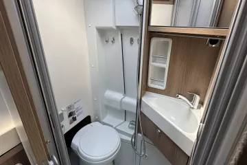 malibu Charming, toilet