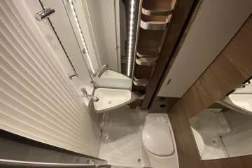 toilet camper