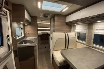 Knaus Van Ti zithoek